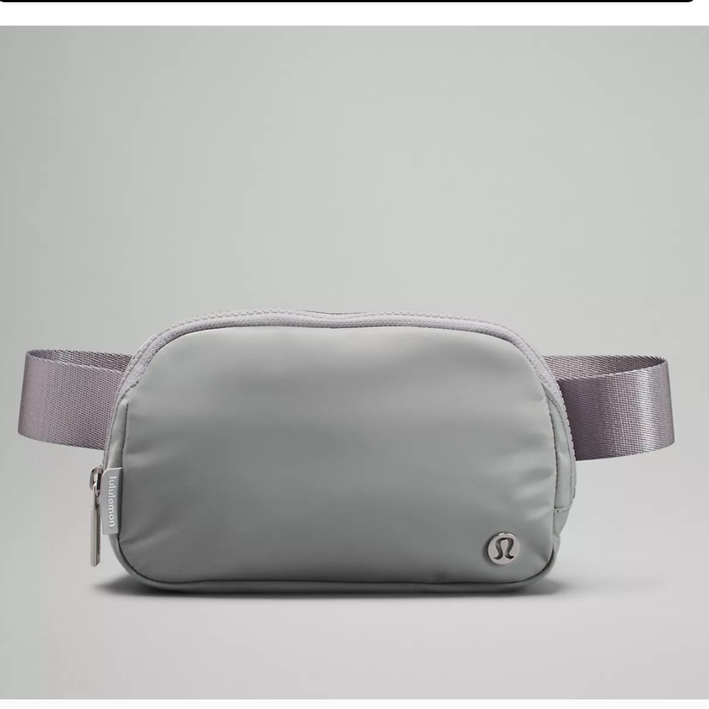 Grey Sage Everywhere Belt Bag 1L